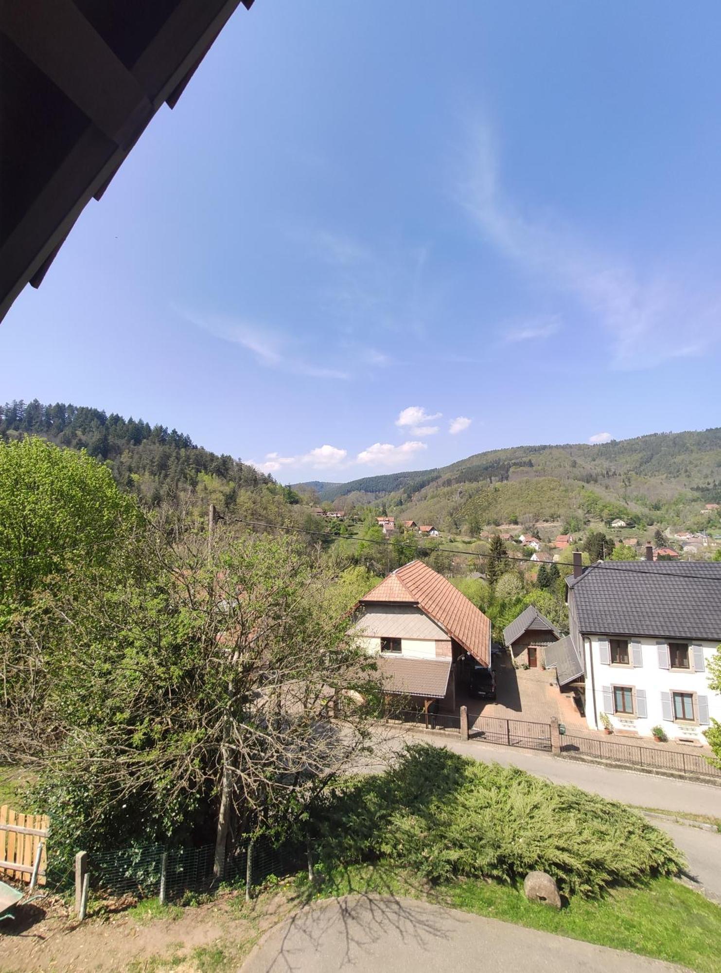 Appartement Douillet Avec Vue Sur Les Montagnes Fouchy Exterior photo